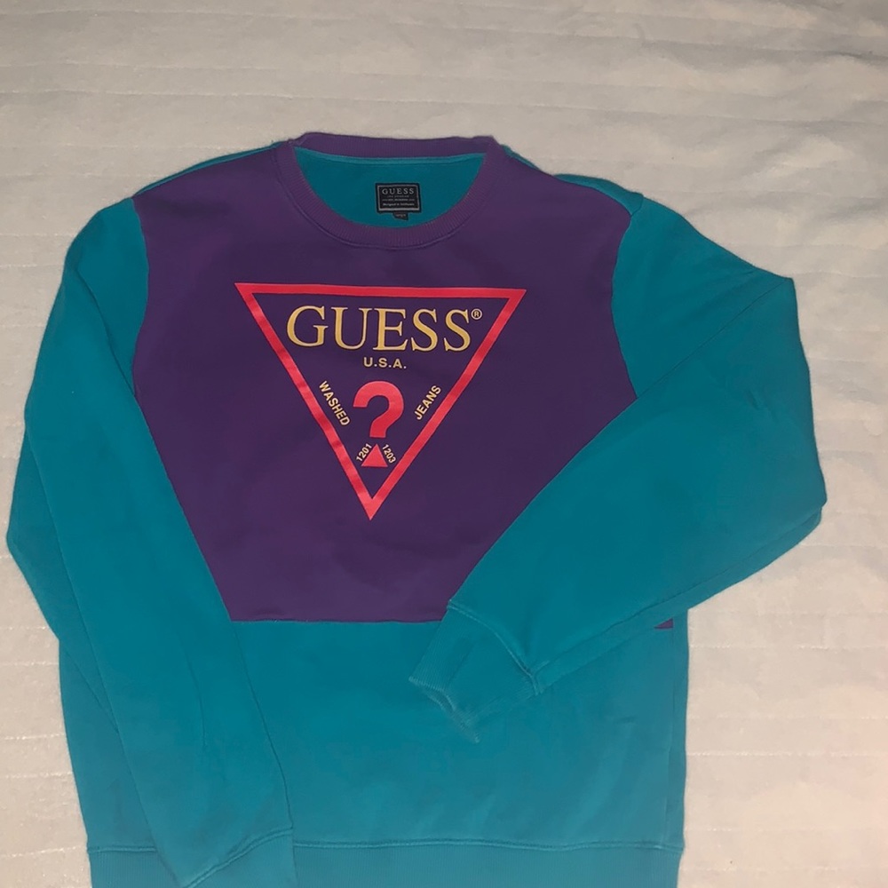 GUESS Men’s Crewneck